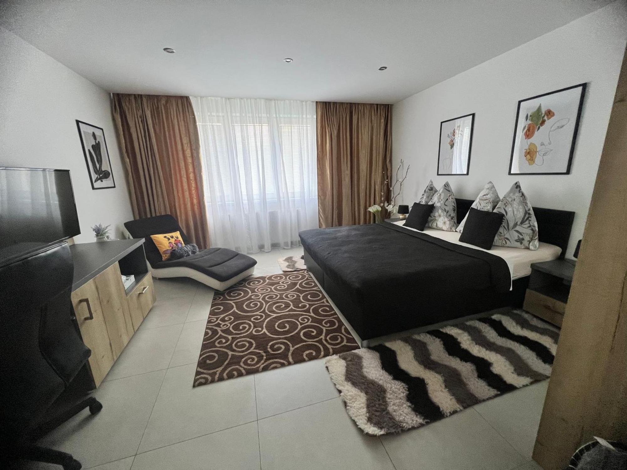 Sparrow Apartmens - Vrabcia Ulica 9, Košice Exteriér fotografie